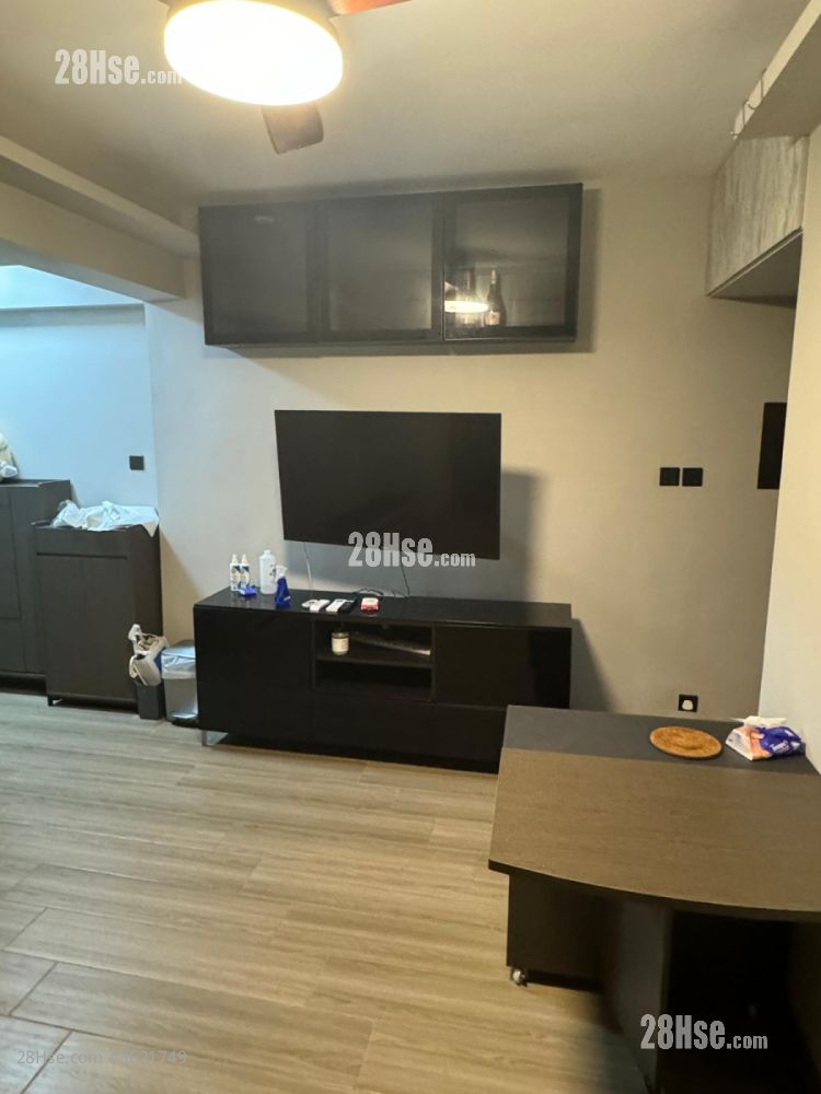 Tsui Yuen Mansion Rental 2 Bedrooms , 1 Bathroom 426 ft² Tsui Yuen Mansion Rental 2 Bedrooms , 1 Bathroom 426 ft²