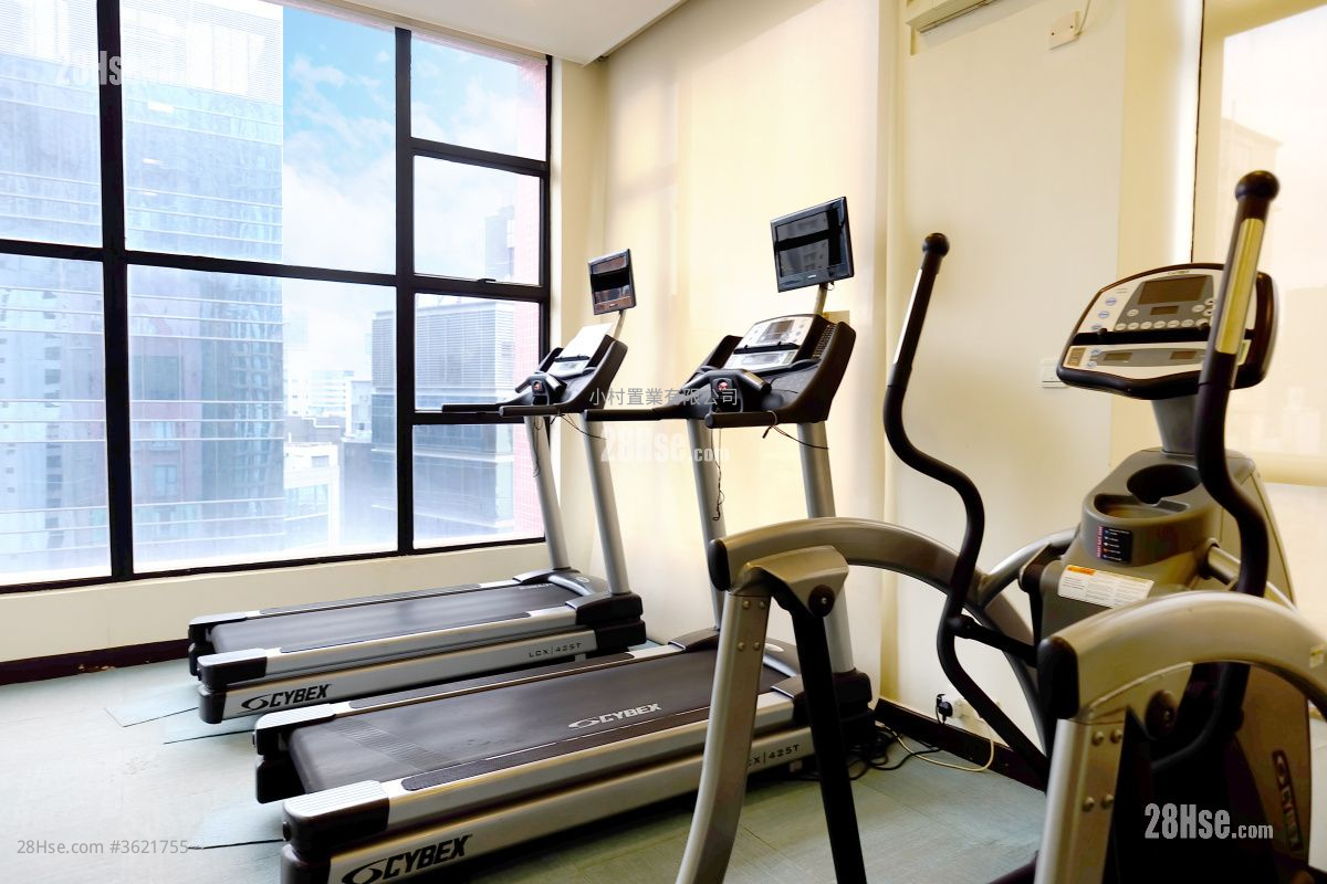 Clubhouse: Treasure View Soho Rental 2 Bedrooms , 1 Bathroom 420 ft² Clubhouse: Treasure View Soho Rental 2 Bedrooms , 1 Bathroom 420 ft²