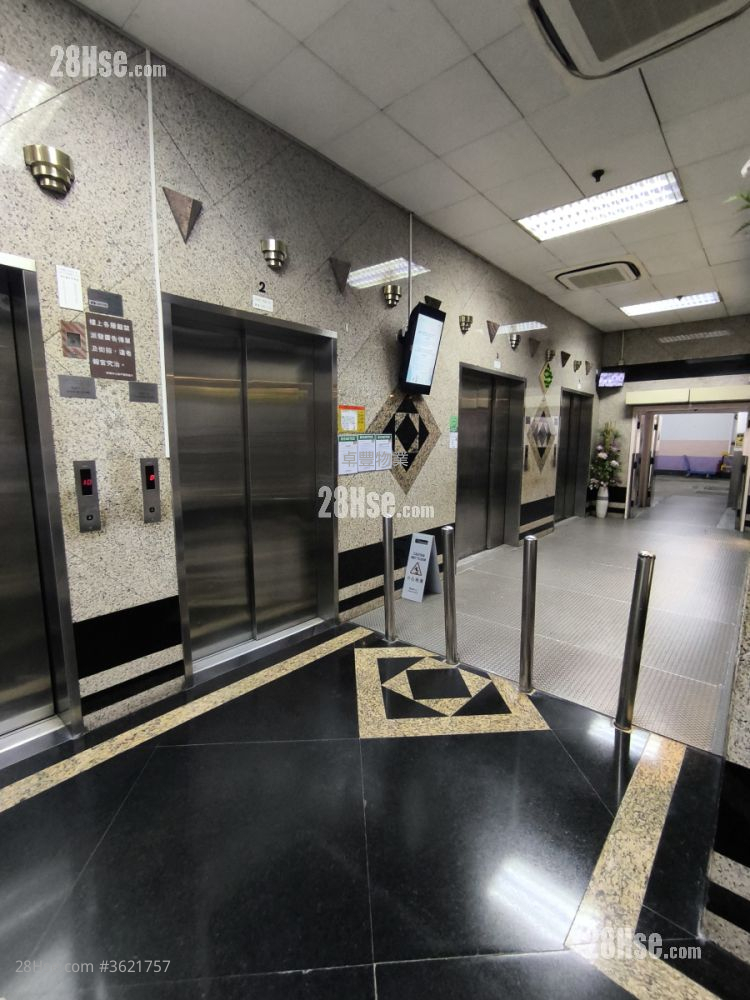 時穎中心 租盤 開放式間隔 1,143 平方呎 時穎中心 租盤 開放式間隔 1,143 平方呎