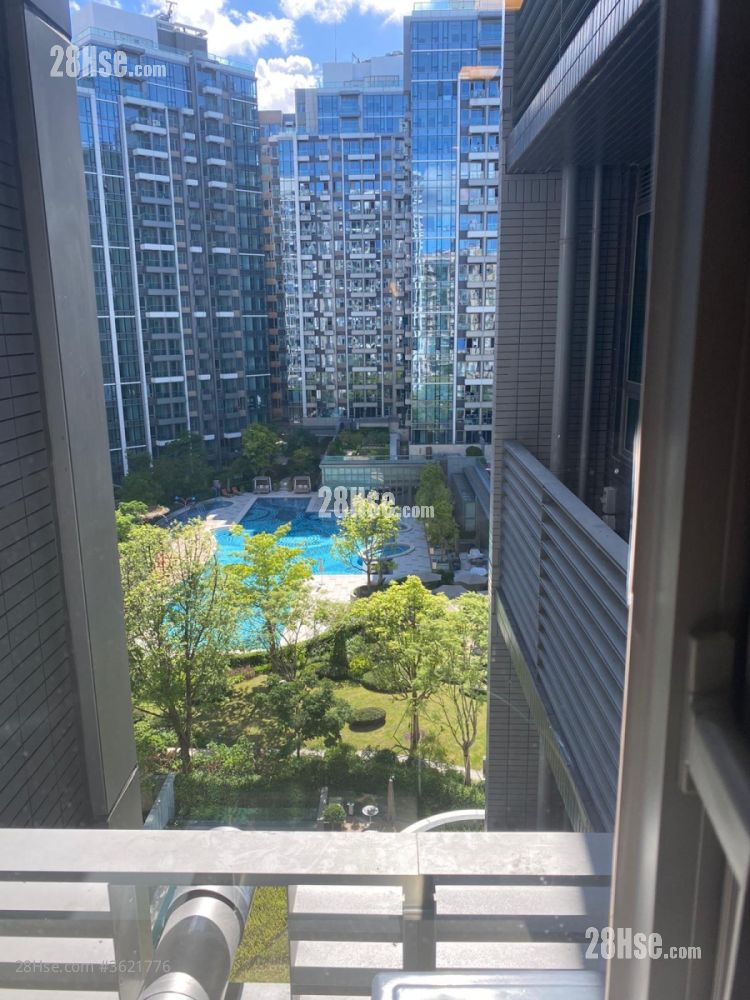 St Martin Rental 4 Bedrooms , 3 Bathrooms 830 ft² St Martin Rental 4 Bedrooms , 3 Bathrooms 830 ft²