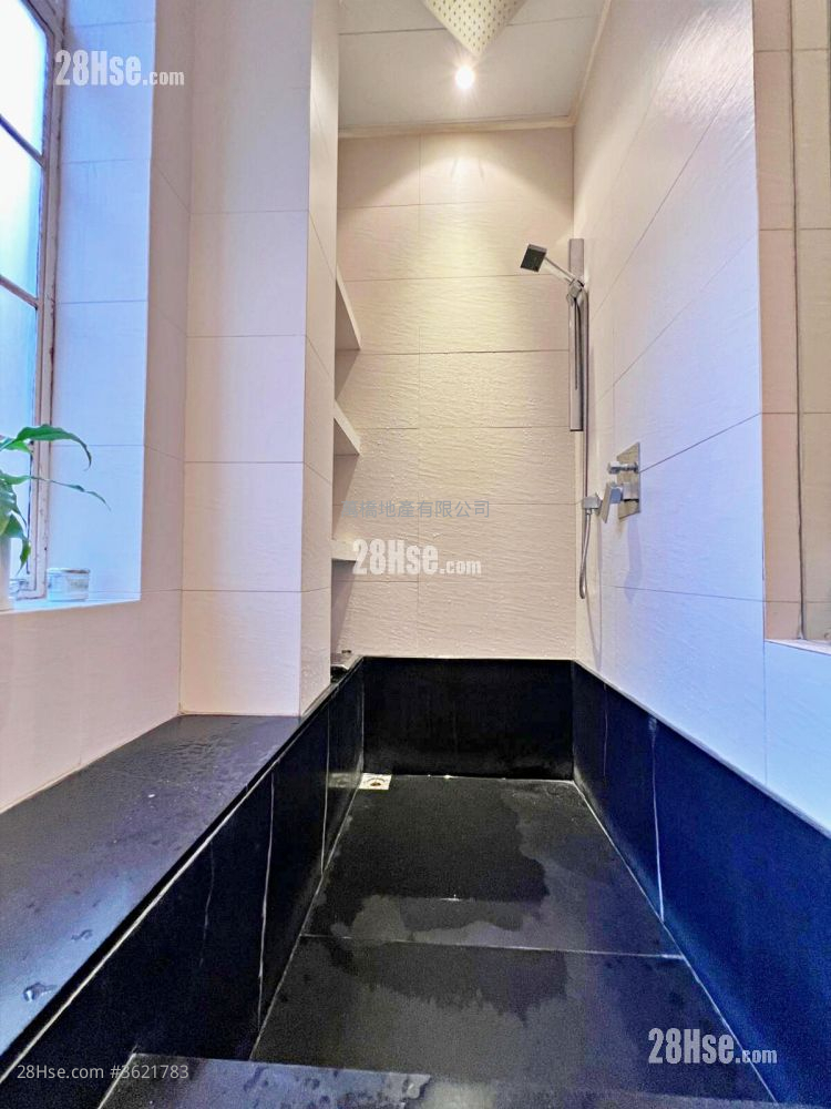 4A Castle Lane Rental 2 Bedrooms , 1 Bathroom 854 ft² 4A Castle Lane Rental 2 Bedrooms , 1 Bathroom 854 ft²