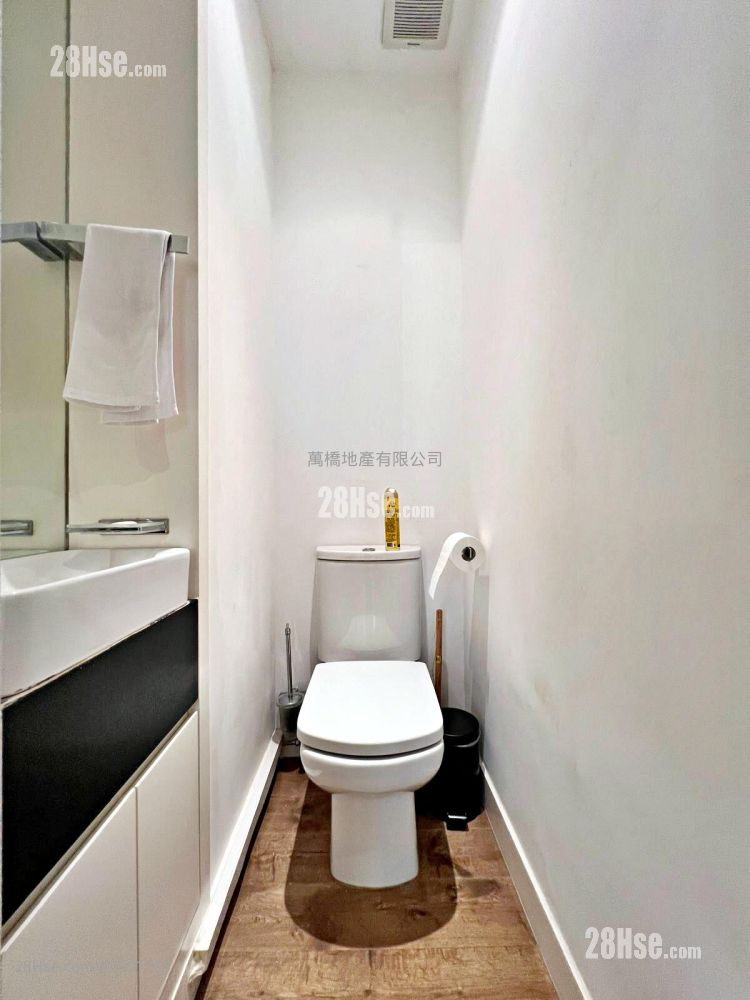 4A Castle Lane Rental 2 Bedrooms , 1 Bathroom 854 ft² 4A Castle Lane Rental 2 Bedrooms , 1 Bathroom 854 ft²