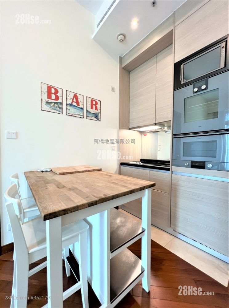 The Avenue Rental 2 Bedrooms , 1 Bathroom 519 ft² The Avenue Rental 2 Bedrooms , 1 Bathroom 519 ft²