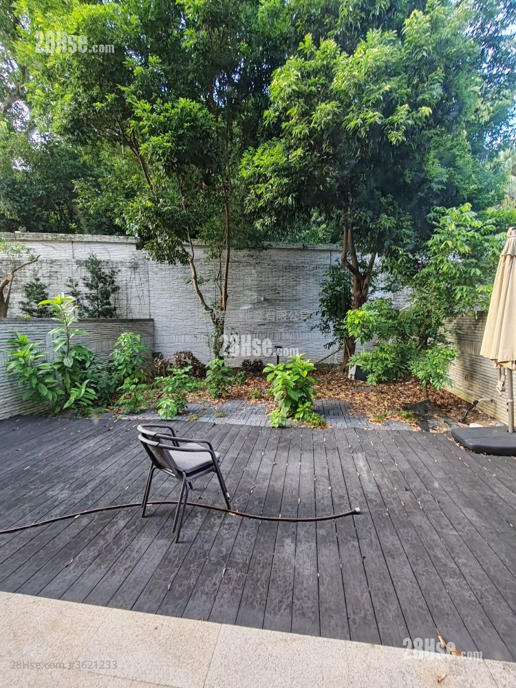 The Green Rental 3 Bedrooms , 3 Bathrooms 1,798 ft²