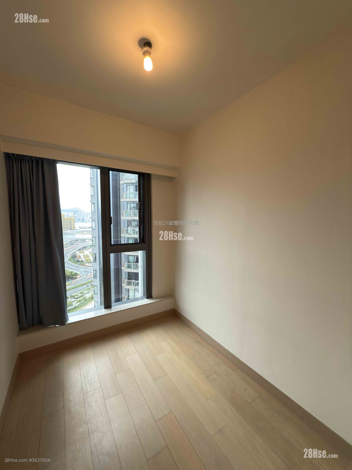 Victoria Skye Rental 3 Bedrooms , 2 Bathrooms 851 ft² Victoria Skye Rental 3 Bedrooms , 2 Bathrooms 851 ft²