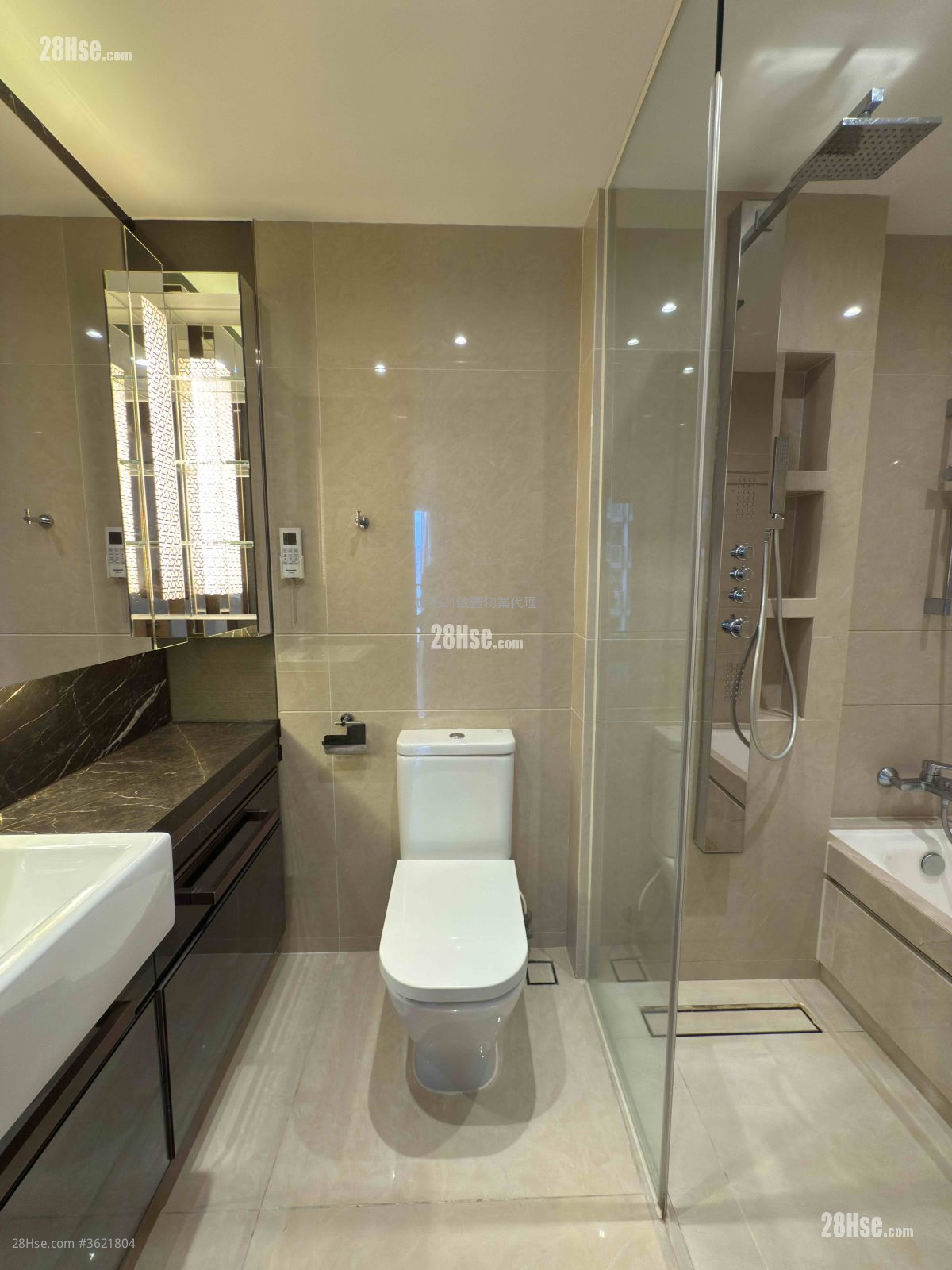 Victoria Skye Rental 3 Bedrooms , 2 Bathrooms 851 ft² Victoria Skye Rental 3 Bedrooms , 2 Bathrooms 851 ft²