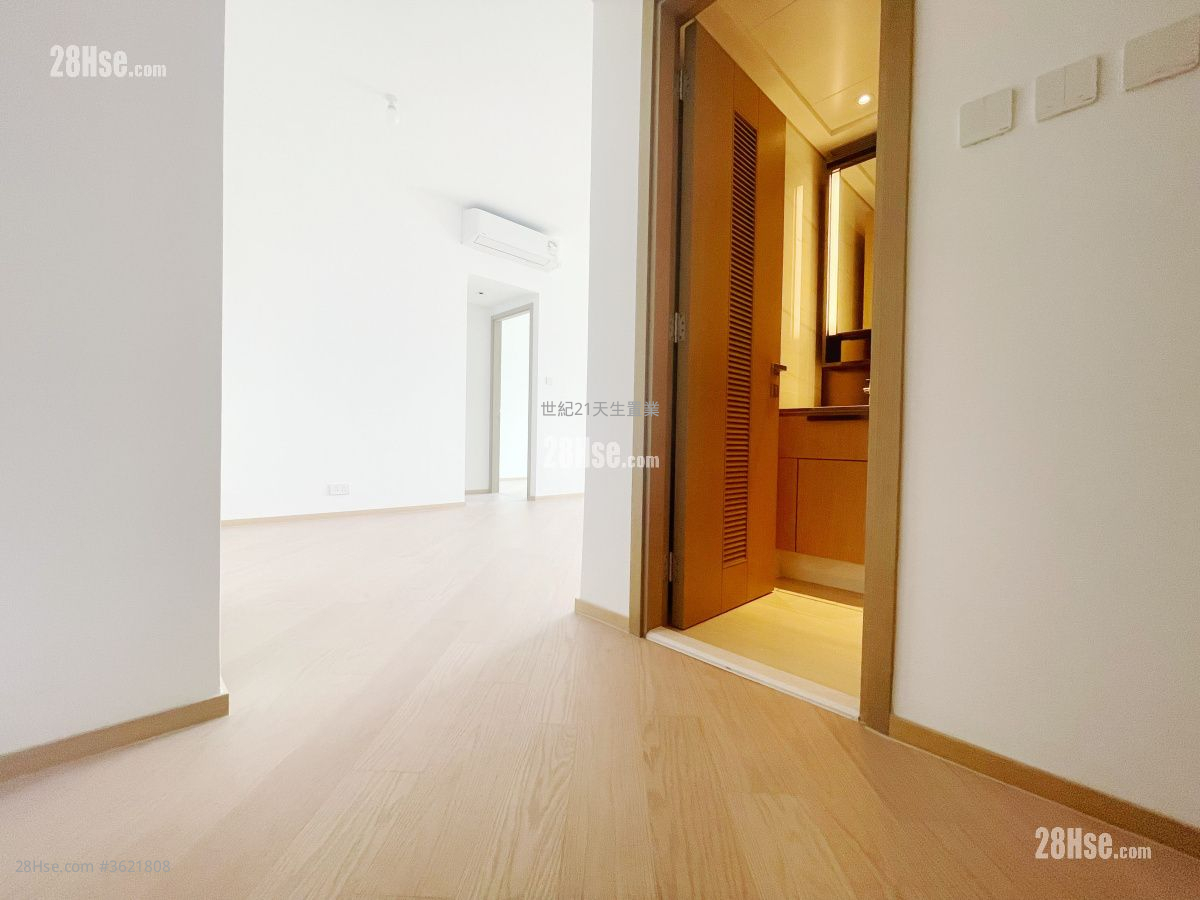 Mori Sell 2 Bedrooms , 1 Bathroom 587 ft² Mori Sell 2 Bedrooms , 1 Bathroom 587 ft²