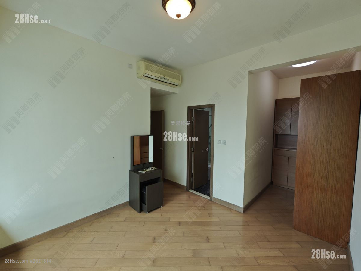 Yoho Midtown 租盤 4 房 , 2 浴室 1,029 平方呎 Yoho Midtown 租盤 4 房 , 2 浴室 1,029 平方呎