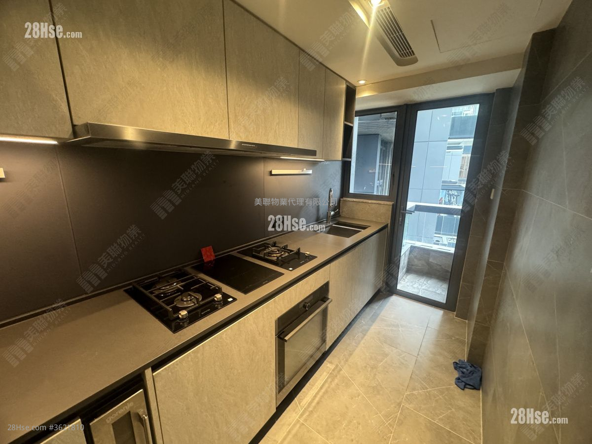 Ontolo Rental 2 Bedrooms , 2 Bathrooms 781 ft² Ontolo Rental 2 Bedrooms , 2 Bathrooms 781 ft²