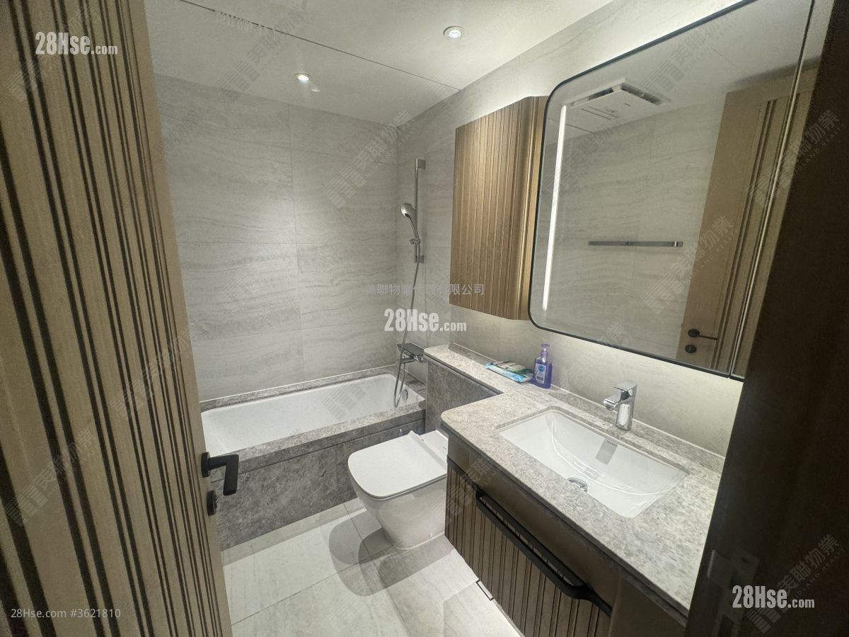 Ontolo Rental 2 Bedrooms , 2 Bathrooms 781 ft² Ontolo Rental 2 Bedrooms , 2 Bathrooms 781 ft²