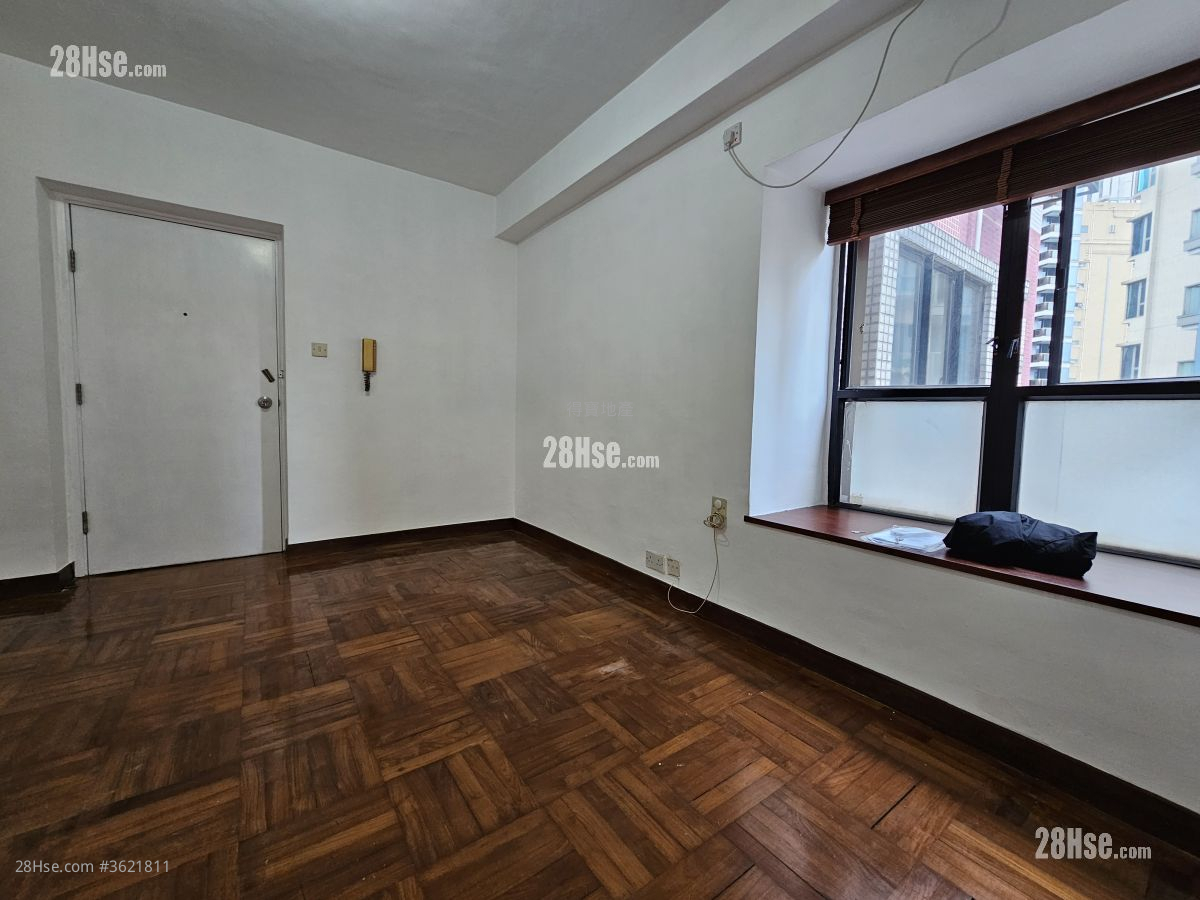 單幢樓房 售盤 2 房 , 1 浴室 346 平方呎 單幢樓房 售盤 2 房 , 1 浴室 346 平方呎