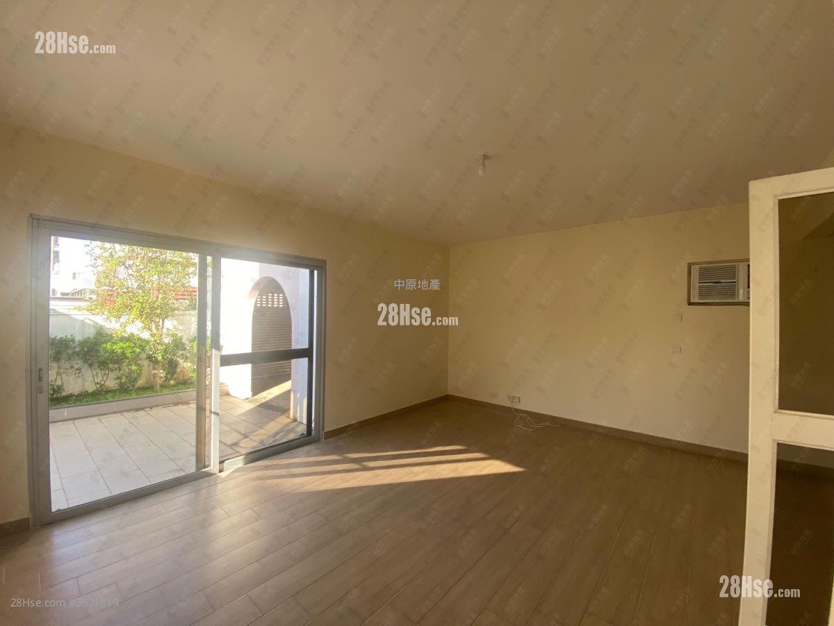 Hong Lok Yuen Rental 4 Bedrooms , 3 Bathrooms 2,121 ft² Hong Lok Yuen Rental 4 Bedrooms , 3 Bathrooms 2,121 ft²