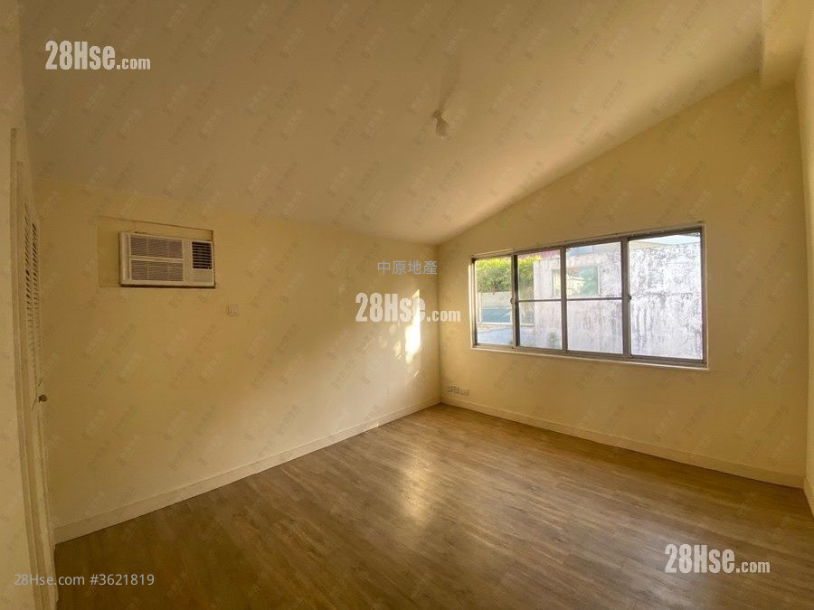 Hong Lok Yuen Rental 4 Bedrooms , 3 Bathrooms 2,121 ft² Hong Lok Yuen Rental 4 Bedrooms , 3 Bathrooms 2,121 ft²