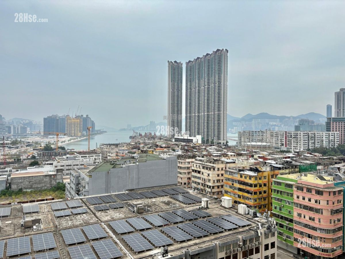 Sky Tower Sell 2 Bedrooms 452 ft² Sky Tower Sell 2 Bedrooms 452 ft²