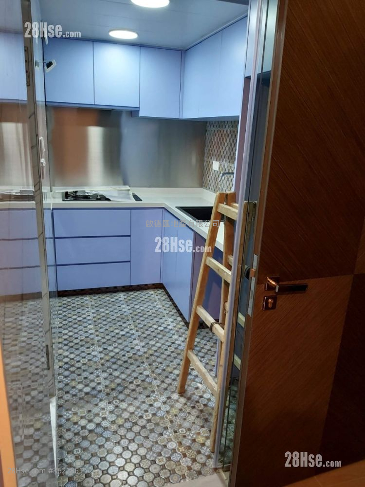 Hoi Lok Court Sell 2 Bedrooms , 1 Bathroom 383 ft² Hoi Lok Court Sell 2 Bedrooms , 1 Bathroom 383 ft²