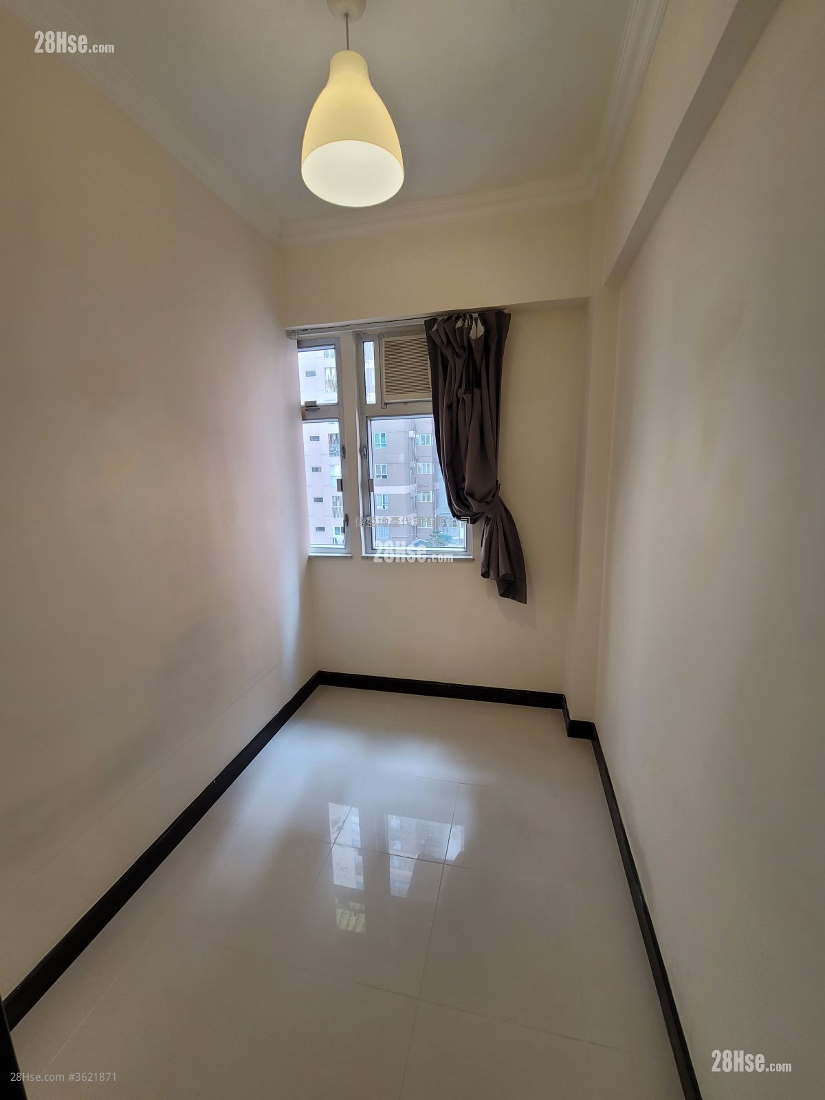 单幢楼房 租盘 2 房 , 1 浴室 418 平方尺 单幢楼房 租盘 2 房 , 1 浴室 418 平方尺