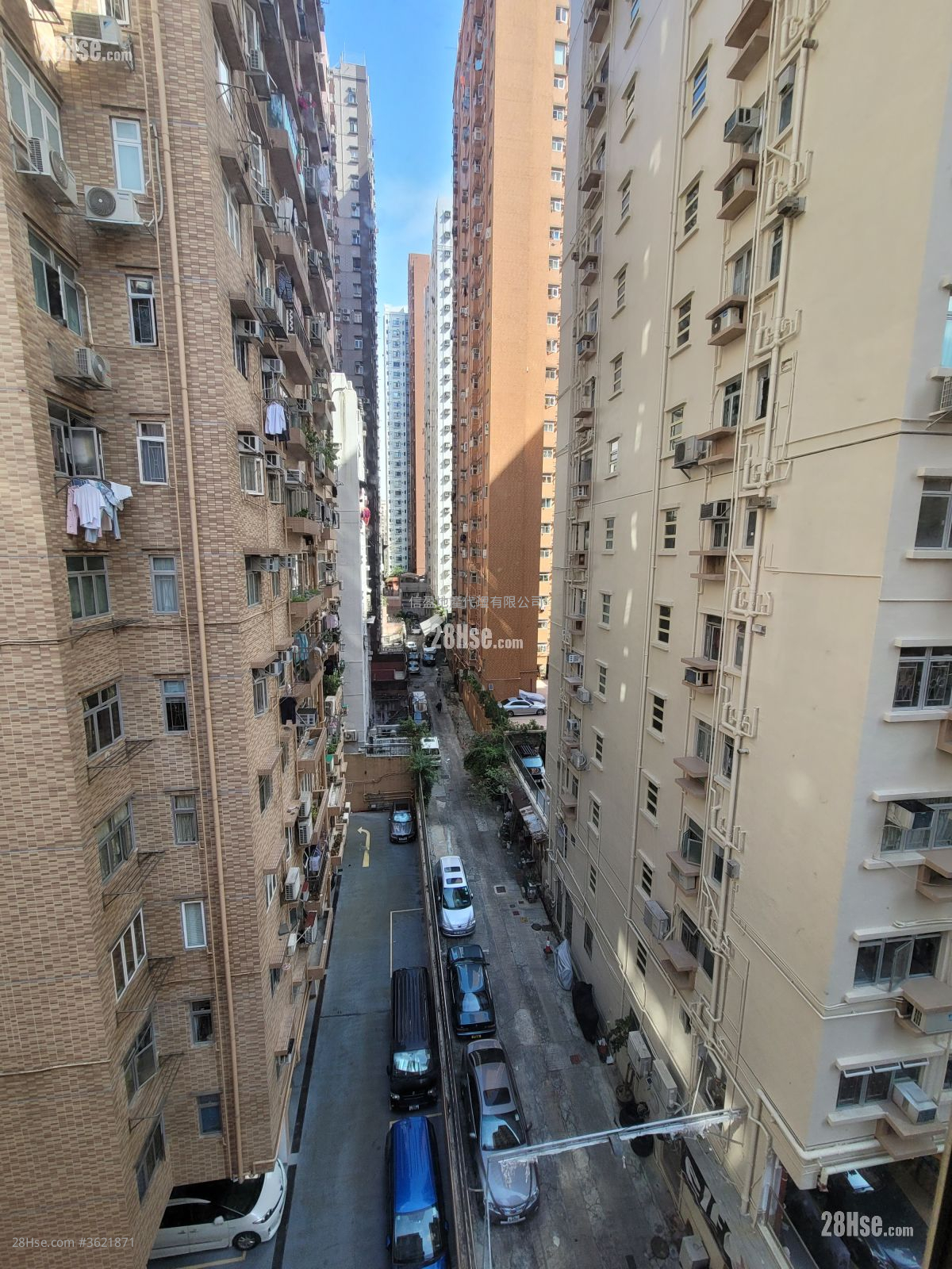 单幢楼房 租盘 2 房 , 1 浴室 418 平方尺 单幢楼房 租盘 2 房 , 1 浴室 418 平方尺