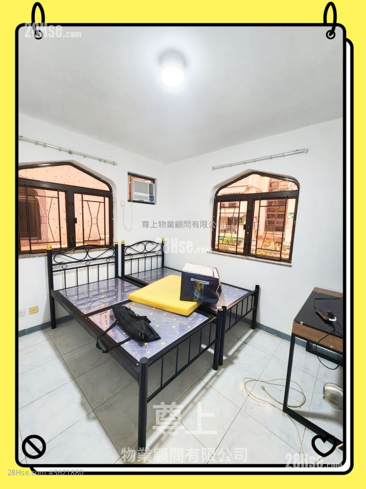 Village Sell 3 Bedrooms , 1 Bathroom Village Sell 3 Bedrooms , 1 Bathroom