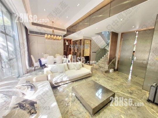 Peak One Sell 3 Bedrooms , 5+ Bathrooms 2,532 ft²