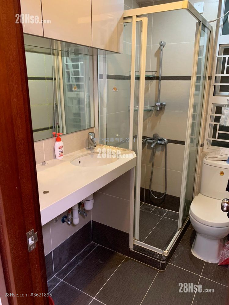 Wang Fai Mansion Rental 2 Bedrooms , 1 Bathroom 292 ft² Wang Fai Mansion Rental 2 Bedrooms , 1 Bathroom 292 ft²