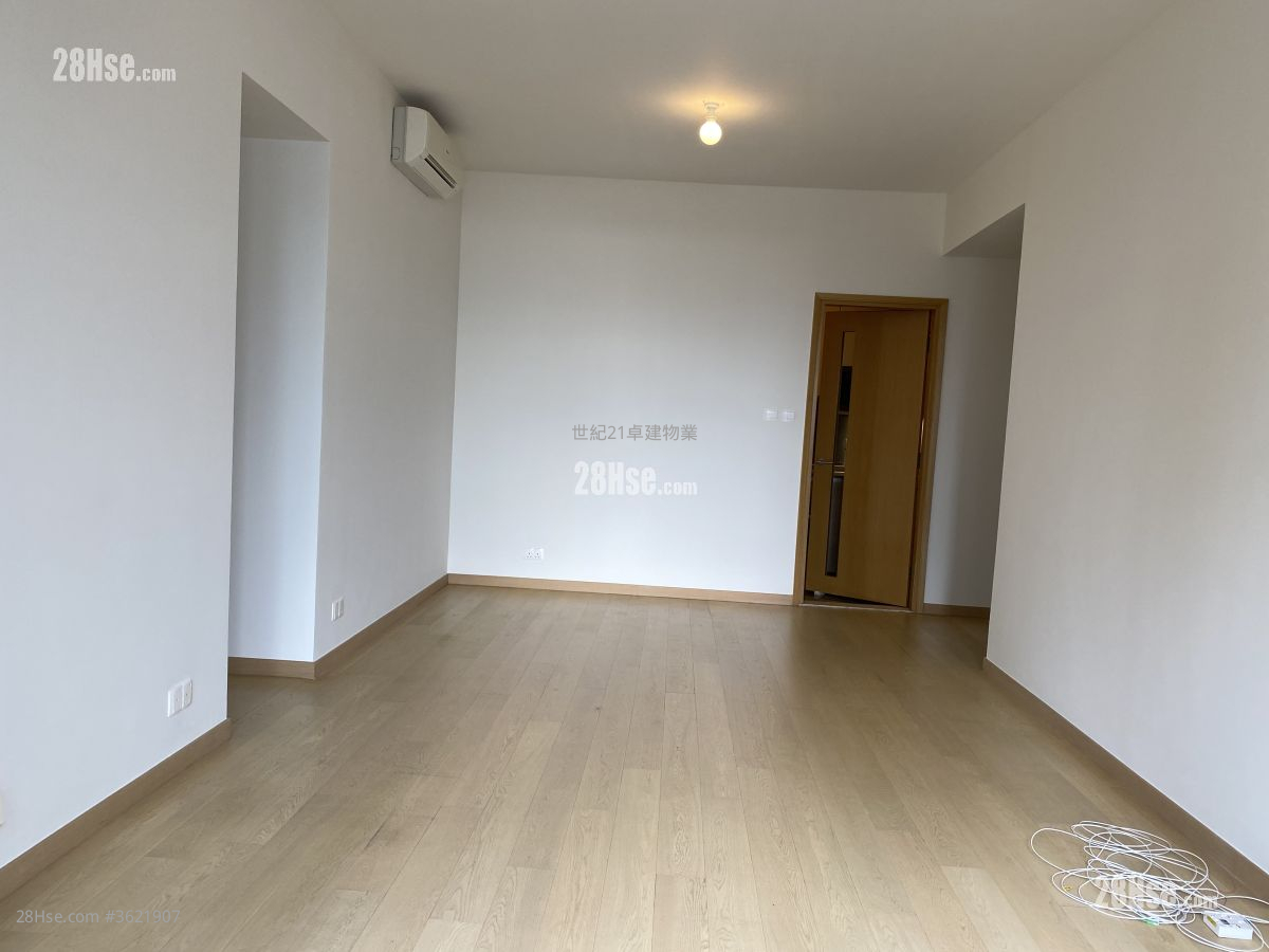 Grand Austin Rental 3 Bedrooms , 2 Bathrooms 931 ft² Grand Austin Rental 3 Bedrooms , 2 Bathrooms 931 ft²