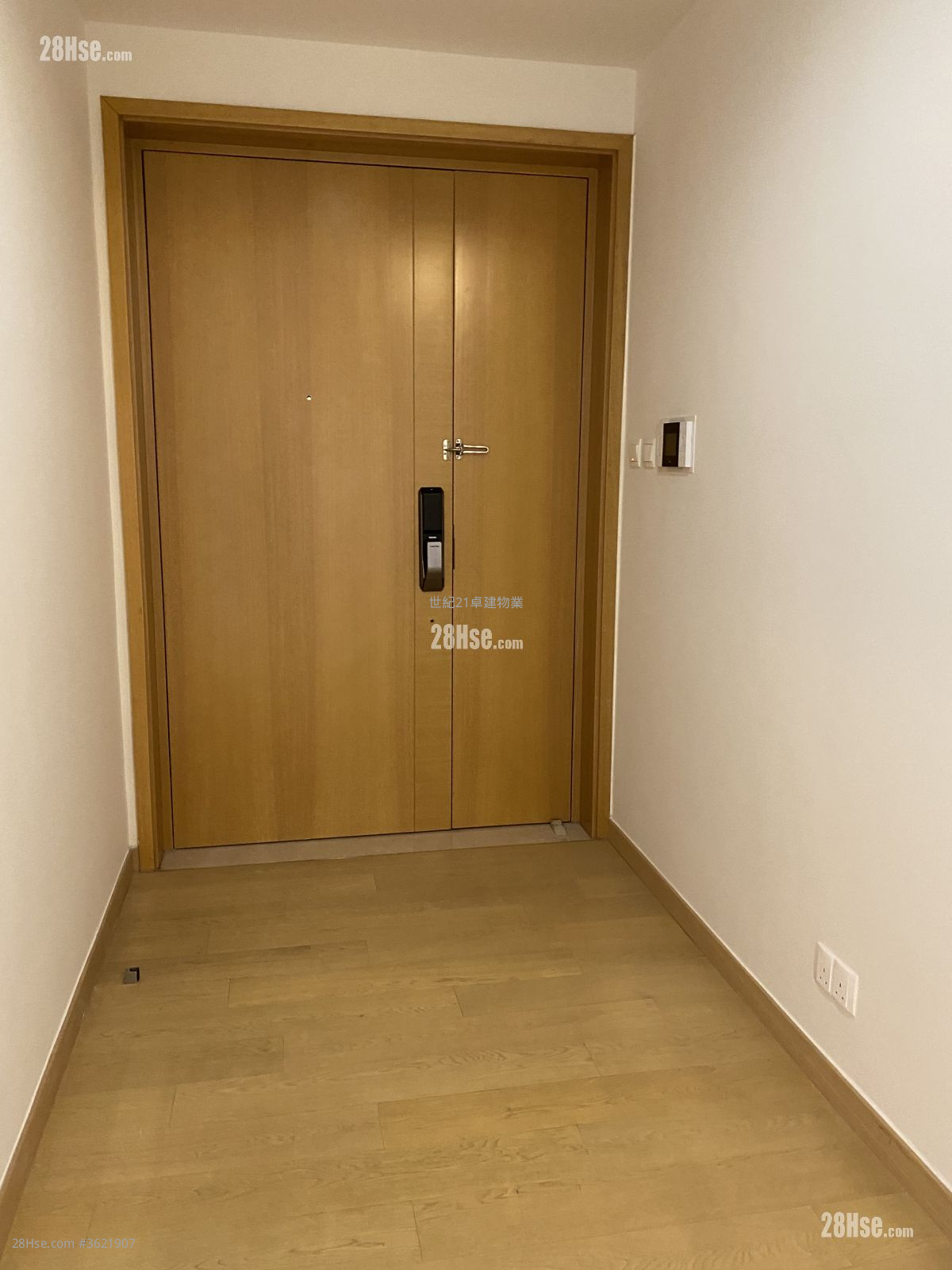 Grand Austin Rental 3 Bedrooms , 2 Bathrooms 931 ft² Grand Austin Rental 3 Bedrooms , 2 Bathrooms 931 ft²