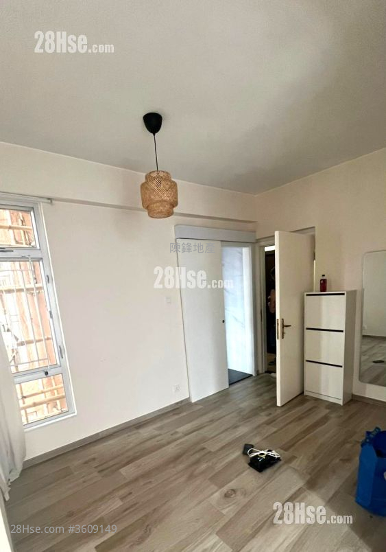 樂聲大廈 租盤 2 房 , 1 浴室 390 平方呎