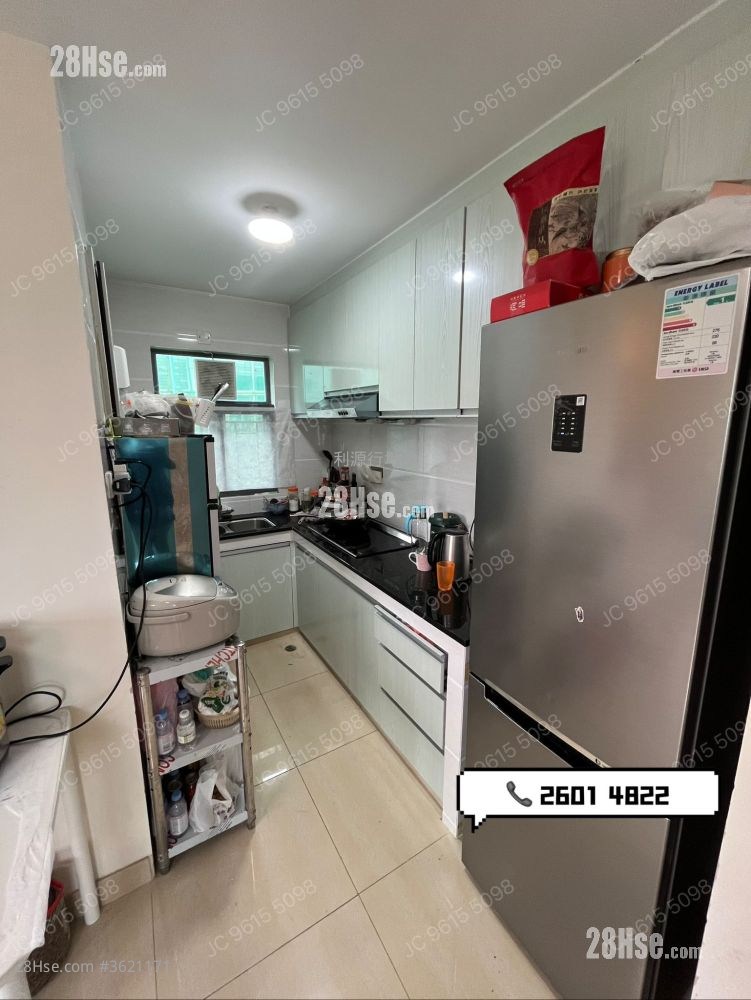Village Rental 3 Bedrooms , 1 Bathroom 700 ft² Village Rental 3 Bedrooms , 1 Bathroom 700 ft²