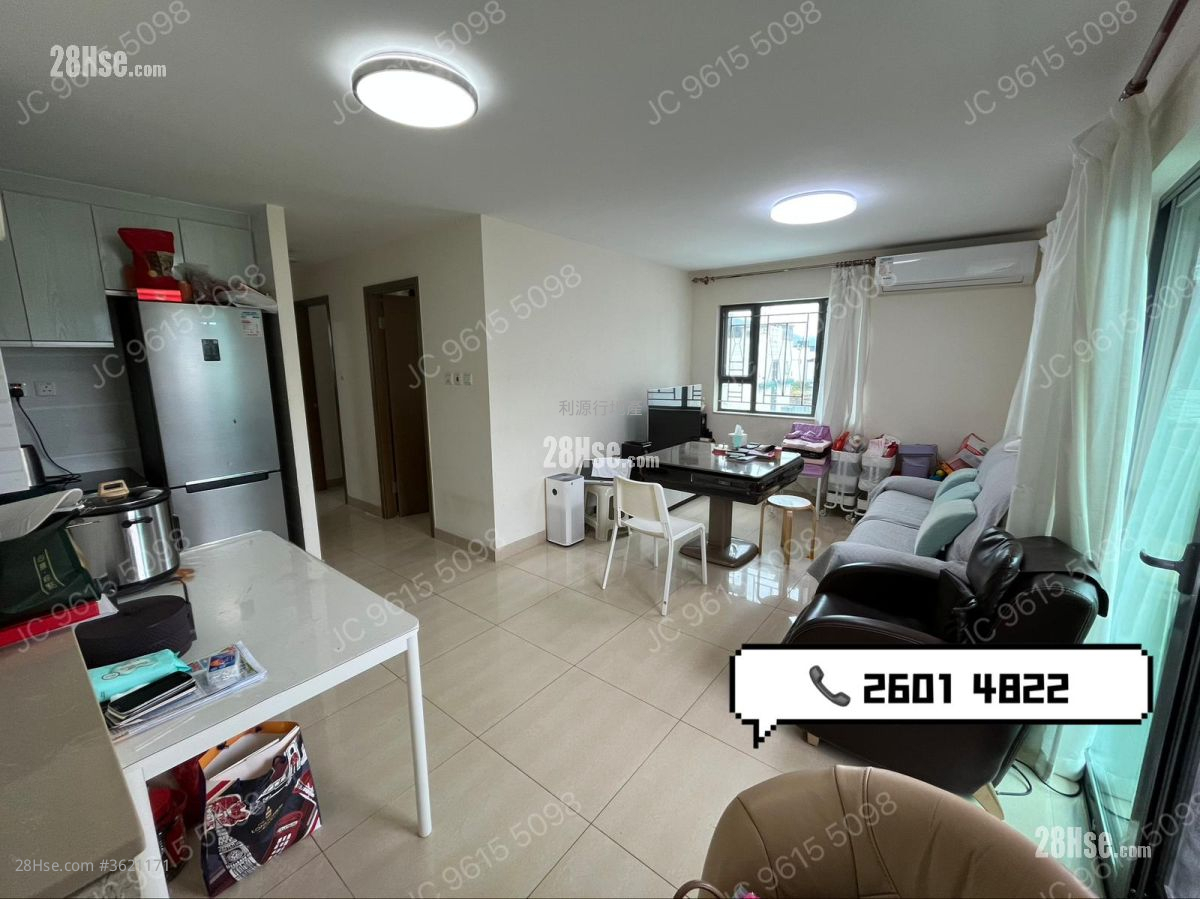 Village Rental 3 Bedrooms , 1 Bathroom 700 ft² Village Rental 3 Bedrooms , 1 Bathroom 700 ft²