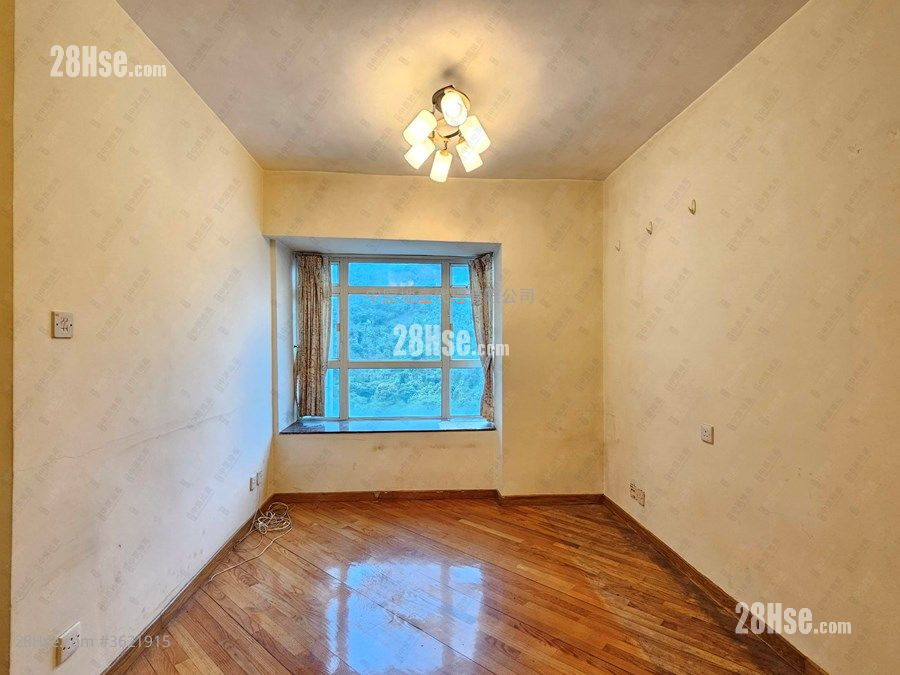 Kornville Sell 2 Bedrooms , 1 Bathroom 439 ft² Kornville Sell 2 Bedrooms , 1 Bathroom 439 ft²