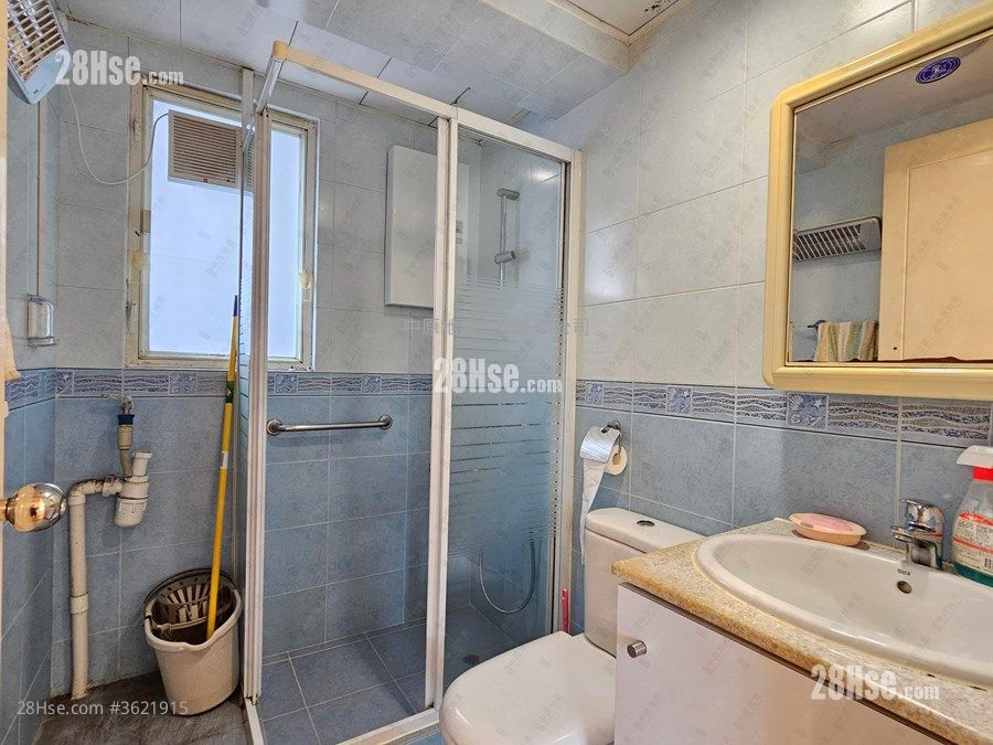 Kornville Sell 2 Bedrooms , 1 Bathroom 439 ft² Kornville Sell 2 Bedrooms , 1 Bathroom 439 ft²