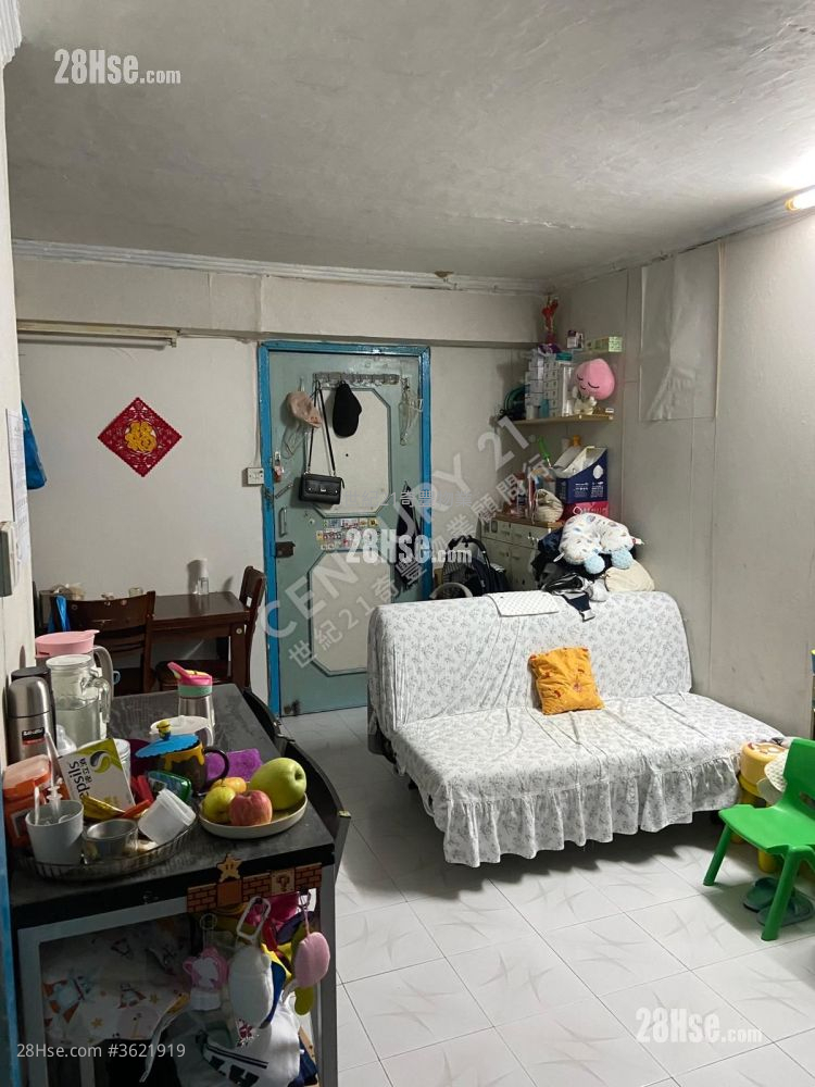 華明邨 售盤 2 房 385 平方呎 華明邨 售盤 2 房 385 平方呎