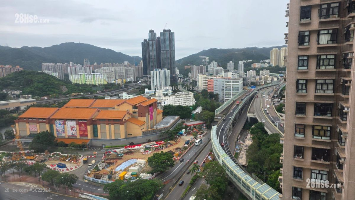 Hilton Plaza Rental 3 Bedrooms , 1 Bathroom 412 ft² Hilton Plaza Rental 3 Bedrooms , 1 Bathroom 412 ft²