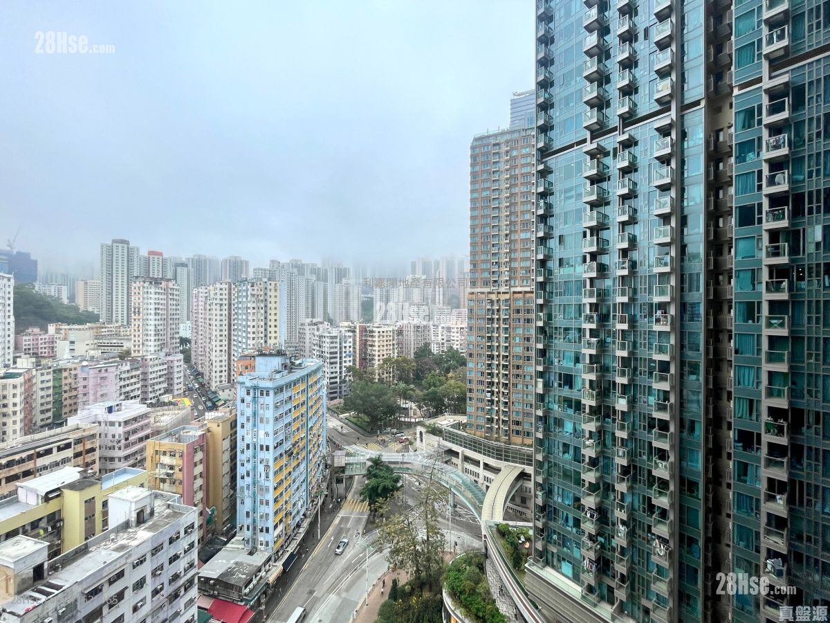 Grand Central Sell 2 Bedrooms 598 ft² Grand Central Sell 2 Bedrooms 598 ft²