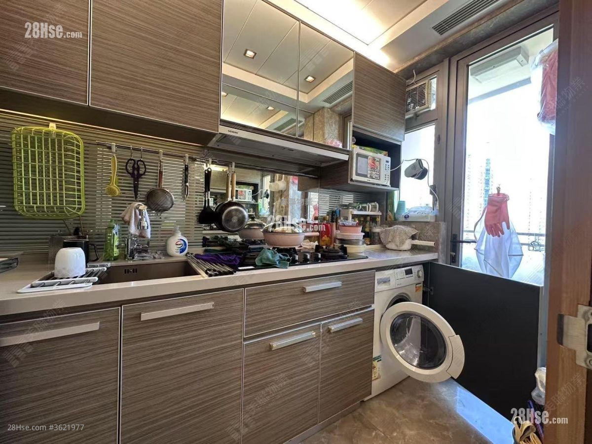 The Wings Sell 2 Bedrooms 533 ft² The Wings Sell 2 Bedrooms 533 ft²