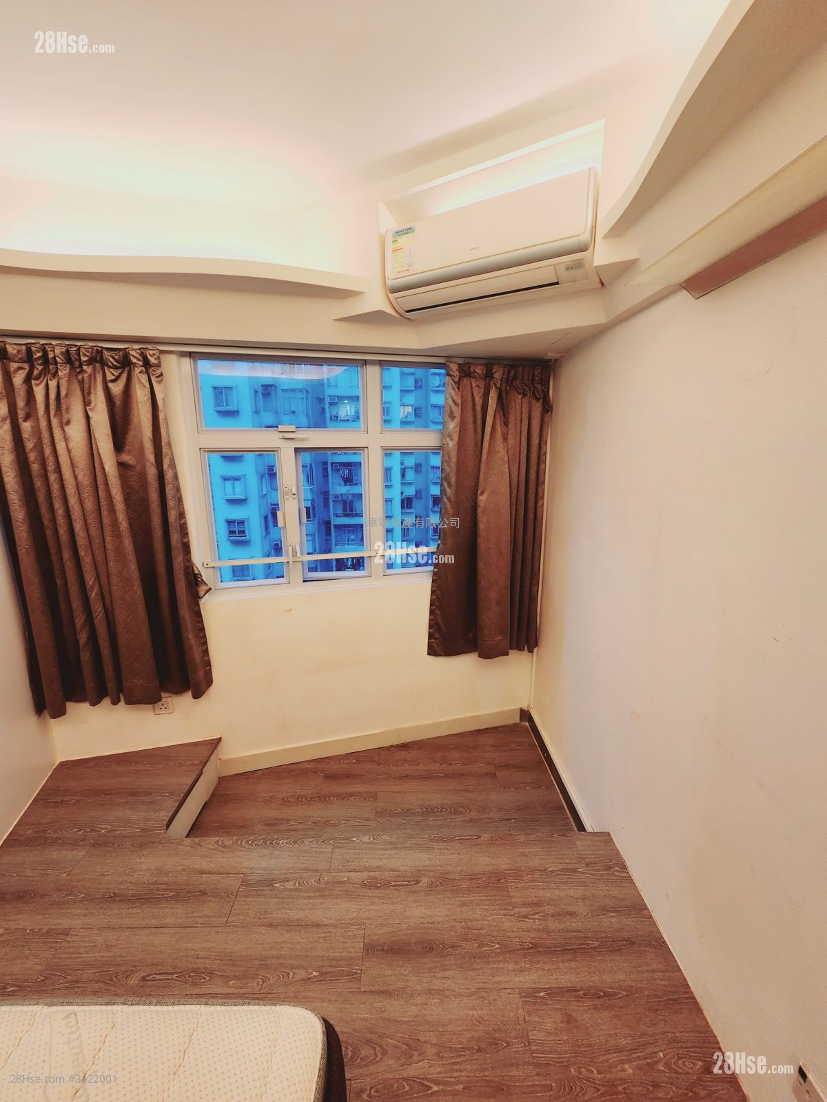 單幢樓房 租盤 140 平方呎 單幢樓房 租盤 140 平方呎