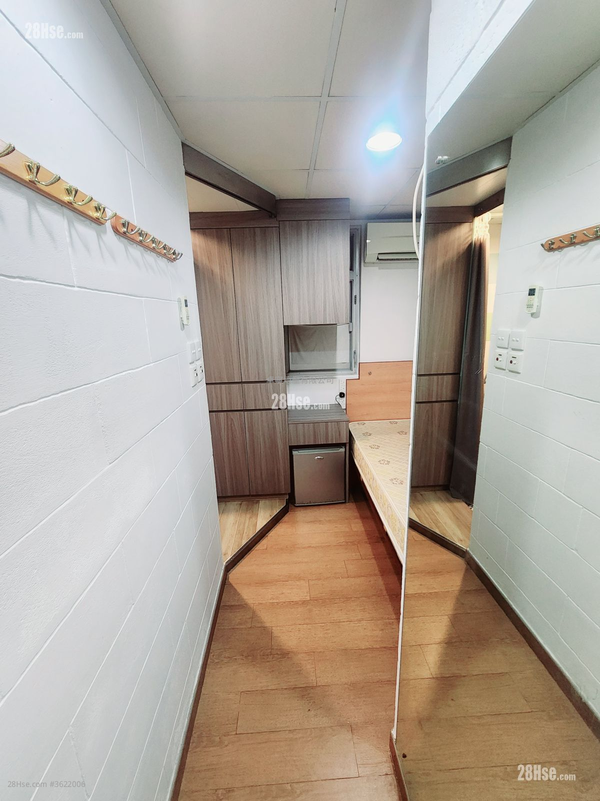 Apartment Rental 120 ft² Apartment Rental 120 ft²