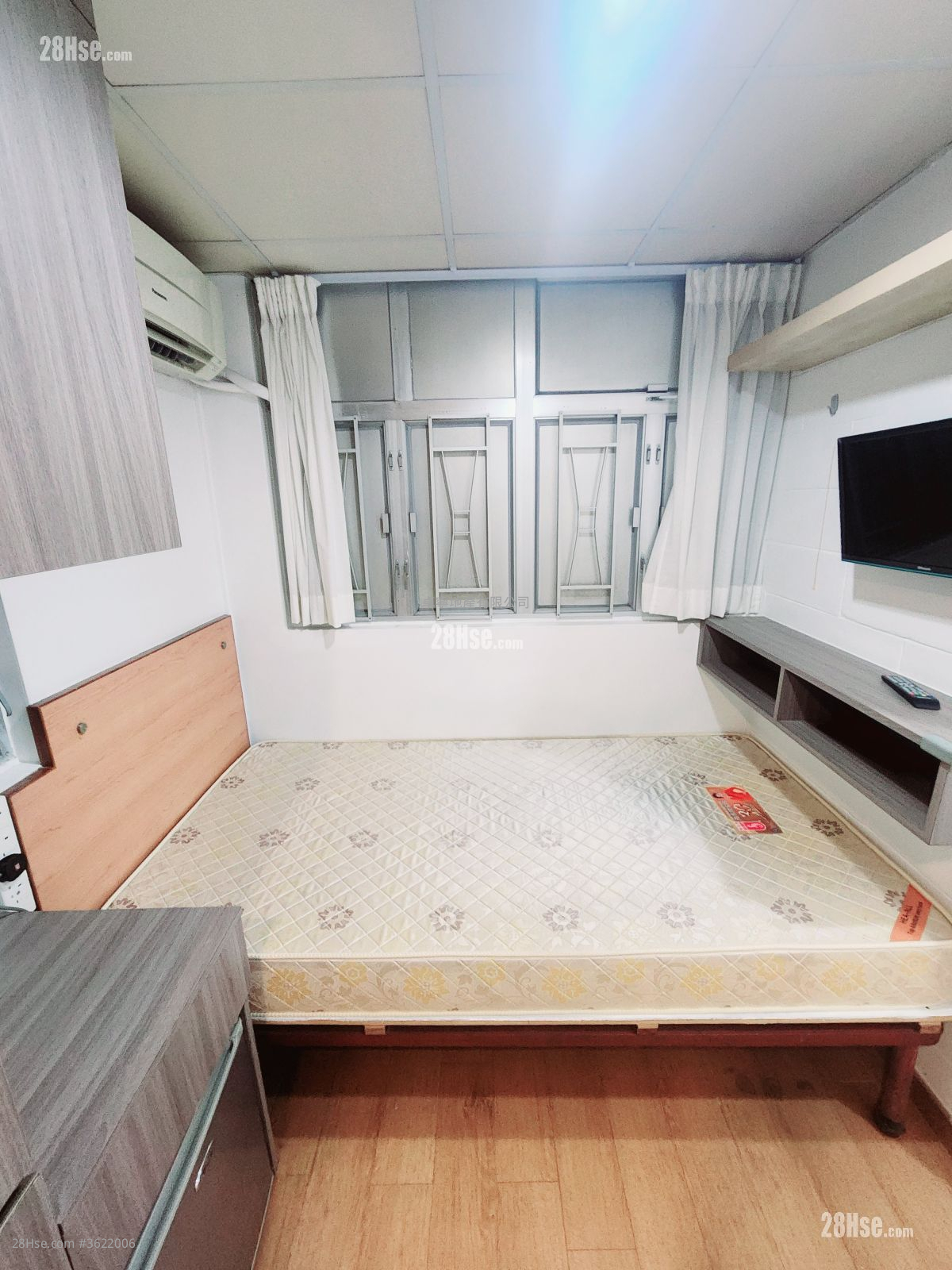 Apartment Rental 120 ft² Apartment Rental 120 ft²