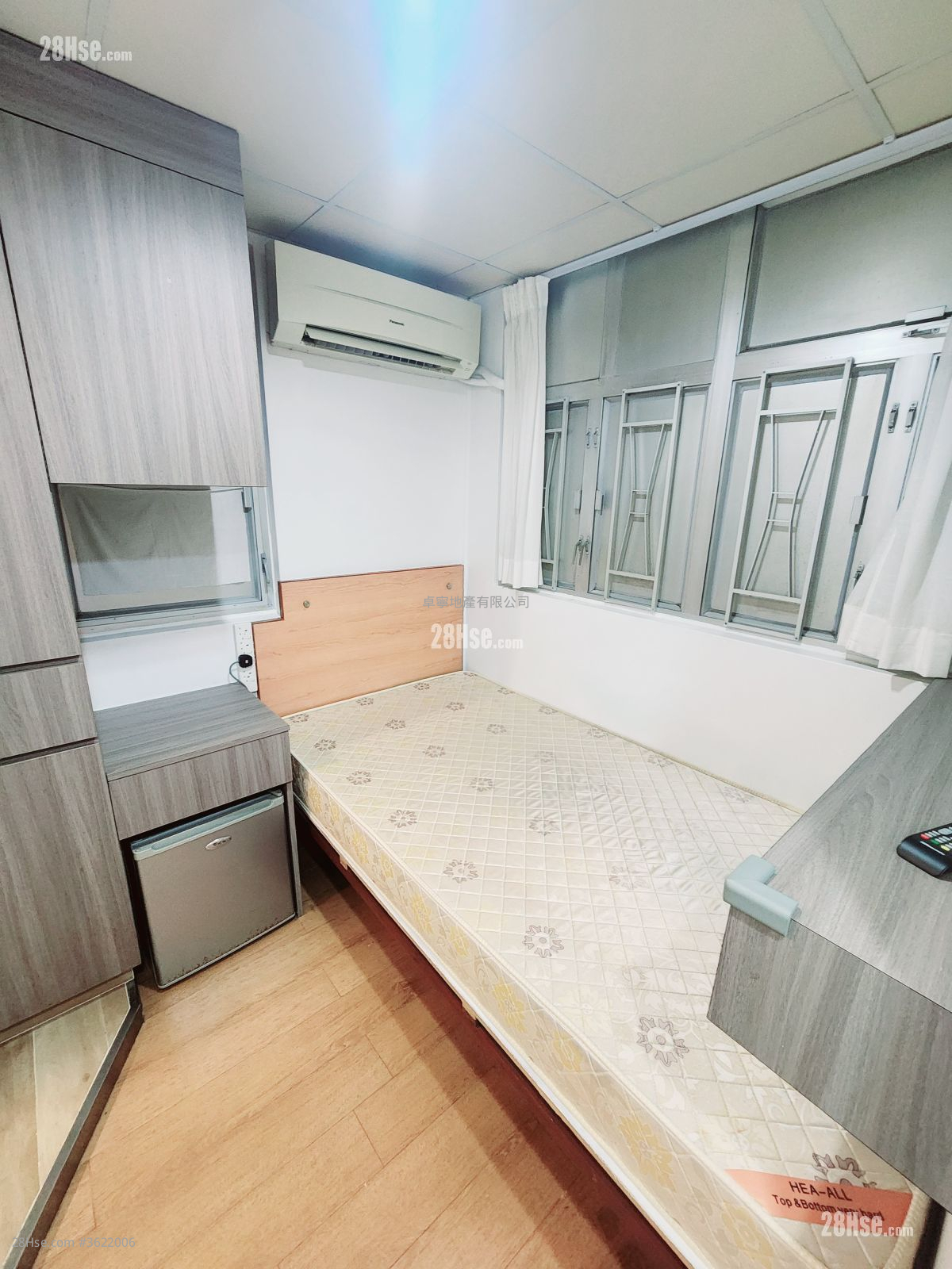 Apartment Rental 120 ft² Apartment Rental 120 ft²