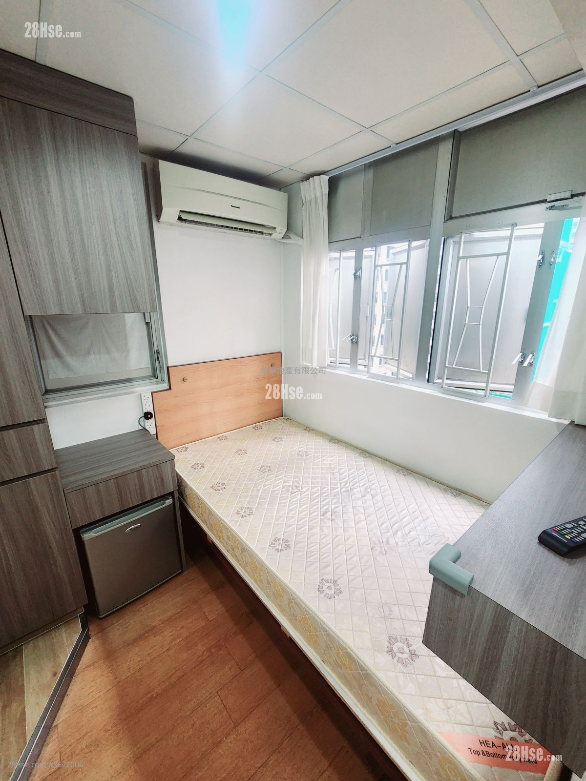 Apartment Rental 120 ft² Apartment Rental 120 ft²