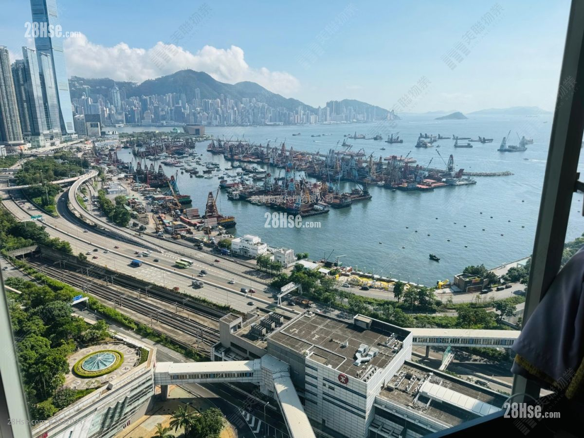 Florient Rise Sell 4 Bedrooms , 2 Bathrooms 819 ft²