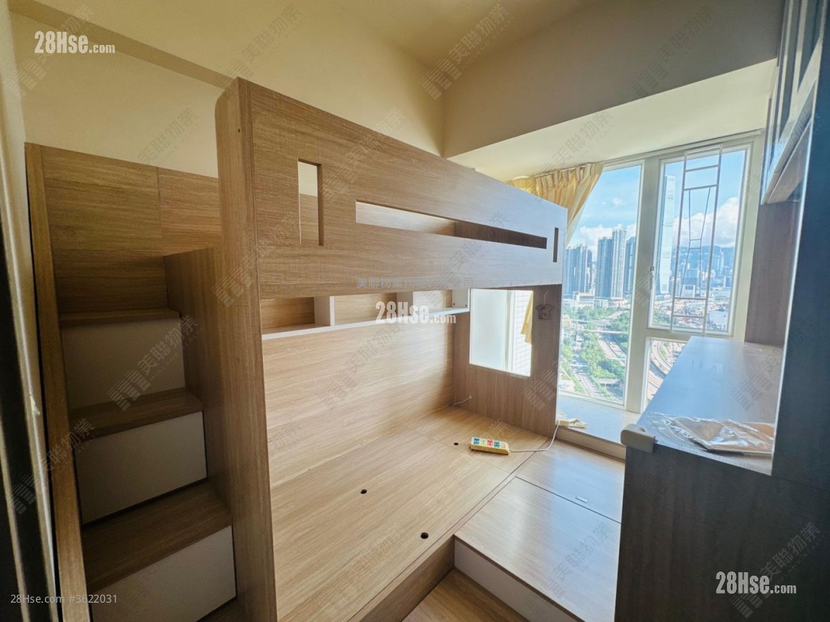 Florient Rise Sell 4 Bedrooms , 2 Bathrooms 819 ft² Florient Rise Sell 4 Bedrooms , 2 Bathrooms 819 ft²