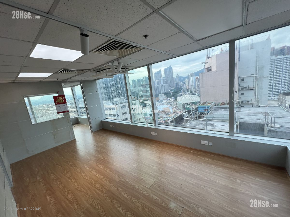 Boss Commercial Centre Rental 1 Bedroom 681 ft²