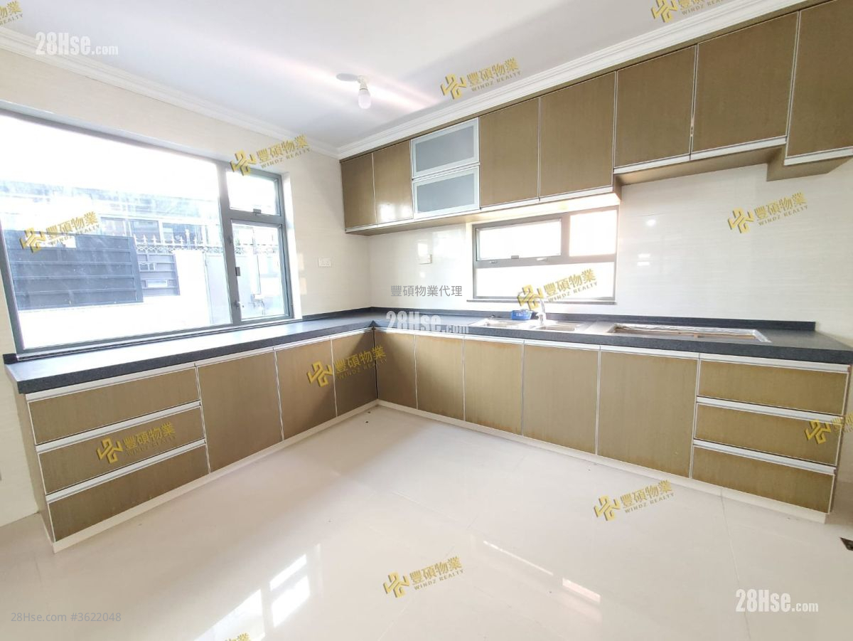 村屋 租盤 5+ 房 , 4 浴室 村屋 租盤 5+ 房 , 4 浴室