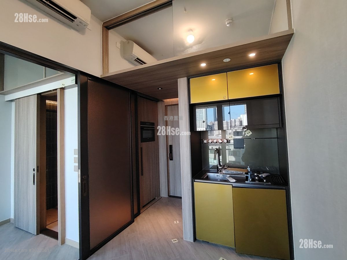 Gateway Square Mile Rental 1 Bedroom , 1 Bathroom 260 ft² Gateway Square Mile Rental 1 Bedroom , 1 Bathroom 260 ft²