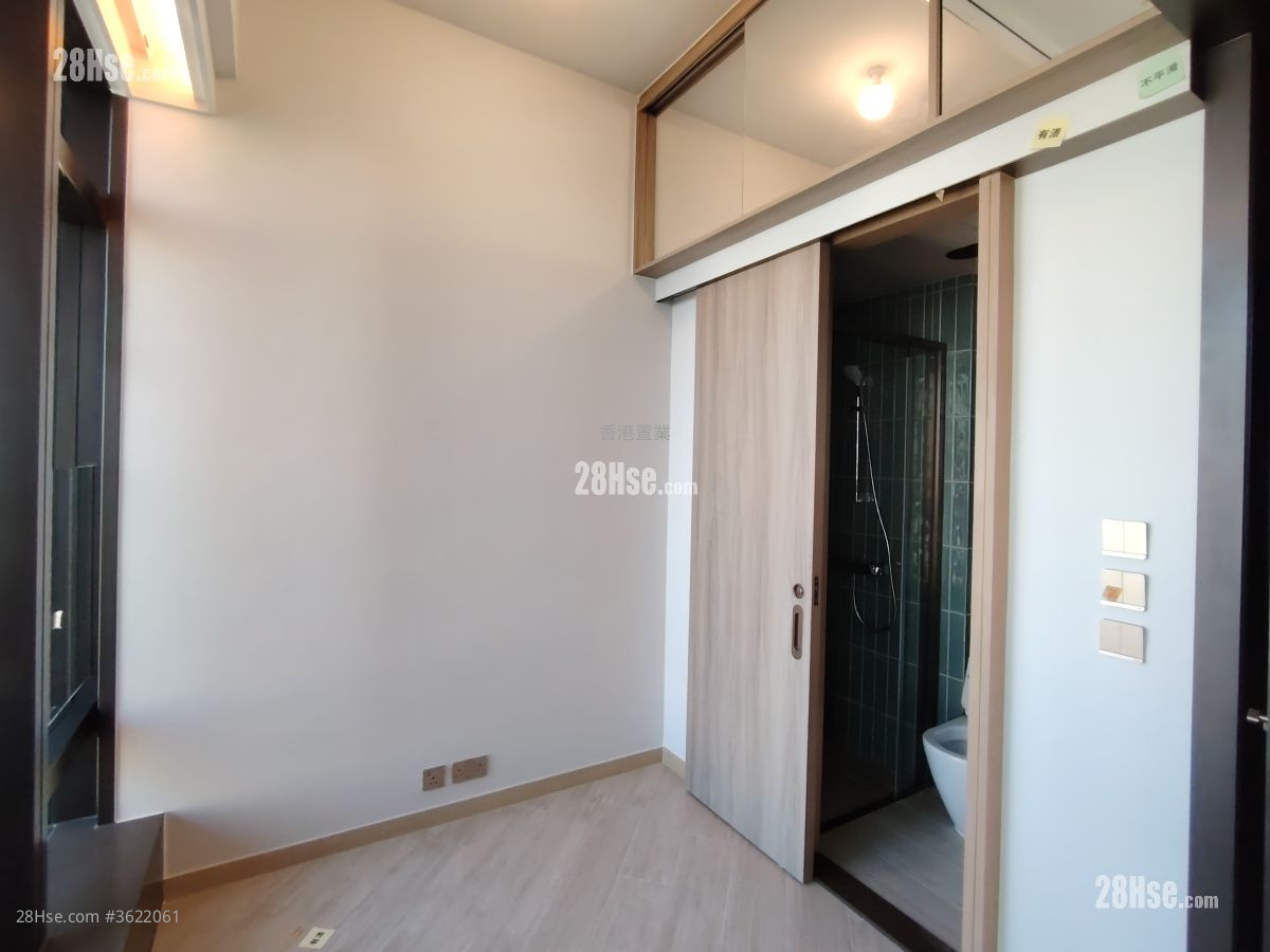 Gateway Square Mile Rental 1 Bedroom , 1 Bathroom 260 ft² Gateway Square Mile Rental 1 Bedroom , 1 Bathroom 260 ft²