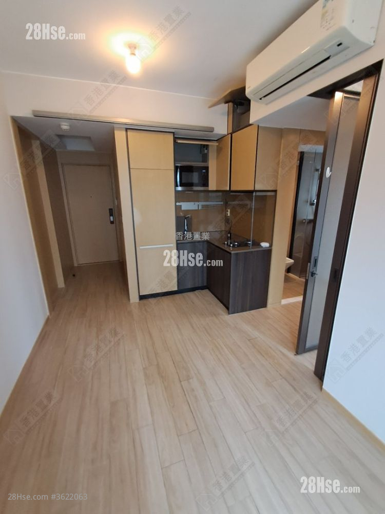 Cetus Square Mile Rental 2 Bedrooms , 1 Bathroom 417 ft²