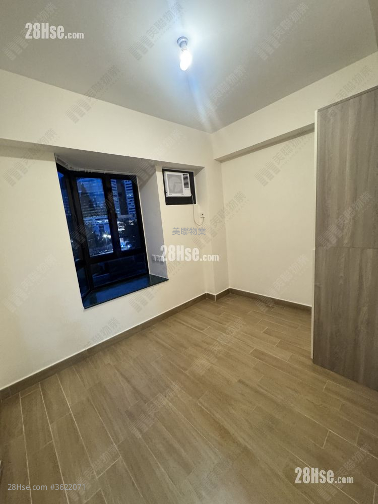 Shatin Plaza Rental 3 Bedrooms , 1 Bathroom 612 ft² Shatin Plaza Rental 3 Bedrooms , 1 Bathroom 612 ft²
