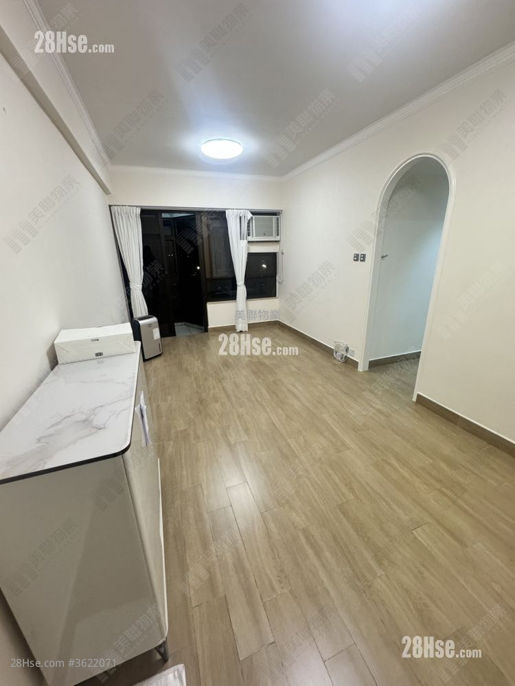 Shatin Plaza Rental 3 Bedrooms , 1 Bathroom 612 ft² Shatin Plaza Rental 3 Bedrooms , 1 Bathroom 612 ft²