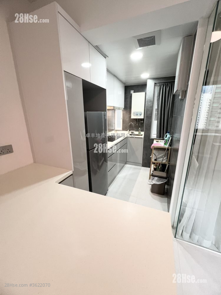 Woodland Court Rental 1 Bedroom , 1 Bathroom 394 ft² Woodland Court Rental 1 Bedroom , 1 Bathroom 394 ft²